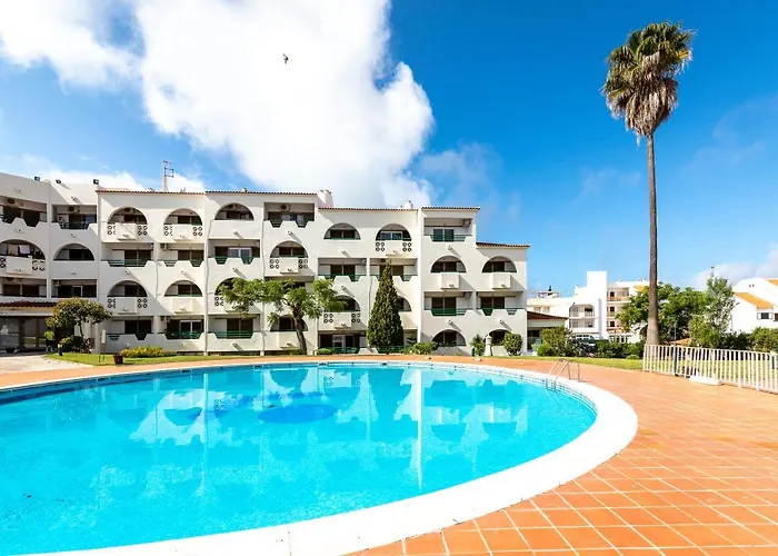 109 Reasons To Visit Albufeira